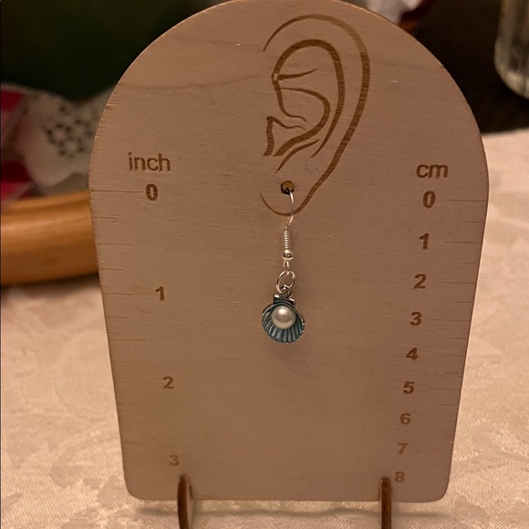 Hand Crafted Turquoise Beaded Bracelet Set - Picture 4 of 5